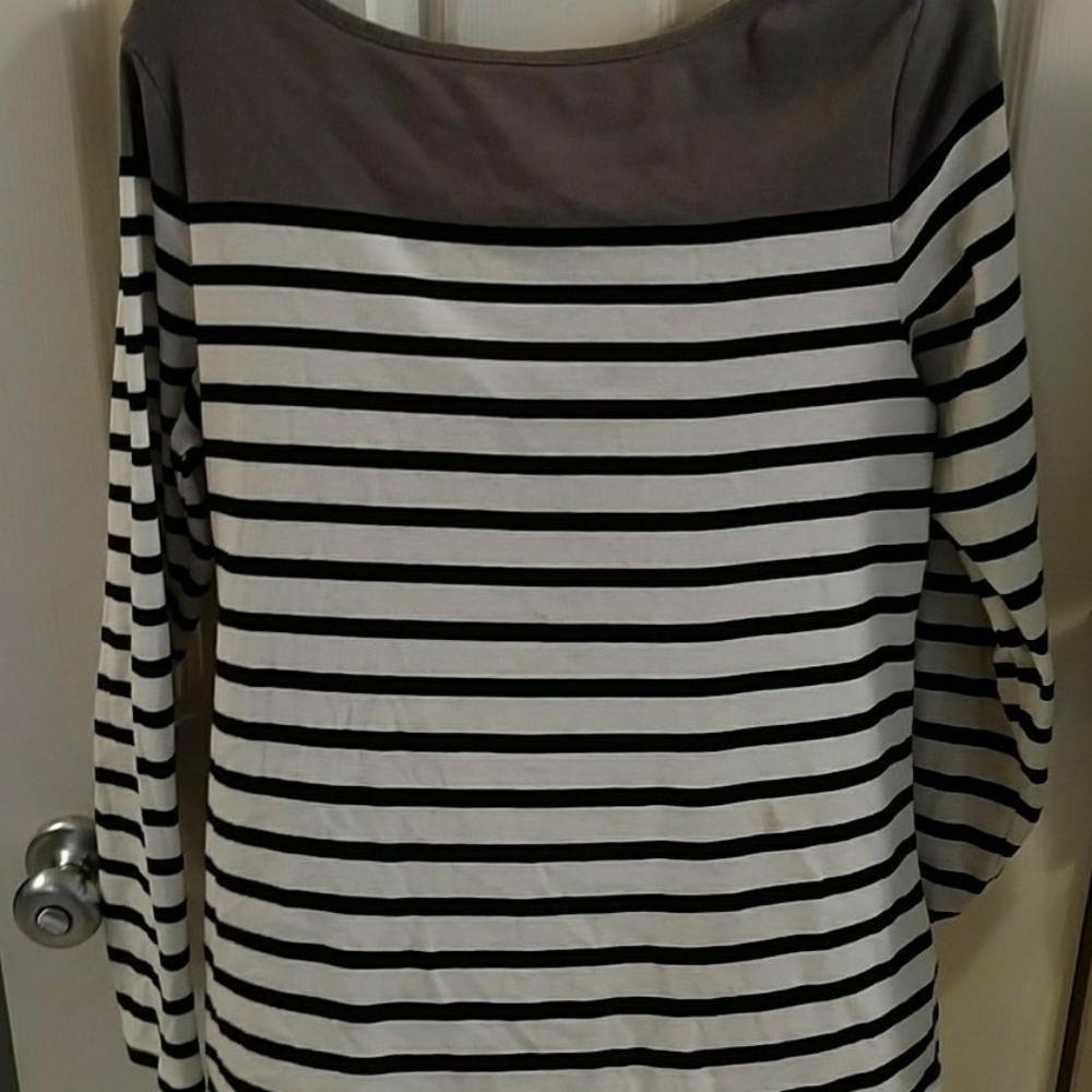 Women's size XL Old Navy top